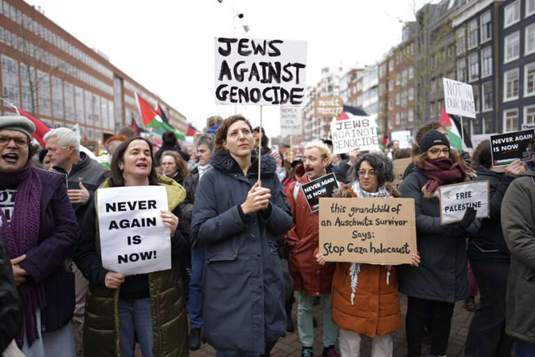 HOLLANDA | İsrail Cumhurbaşkanı Herzog, müze açılışında protesto edildi: Tutuklansın!
