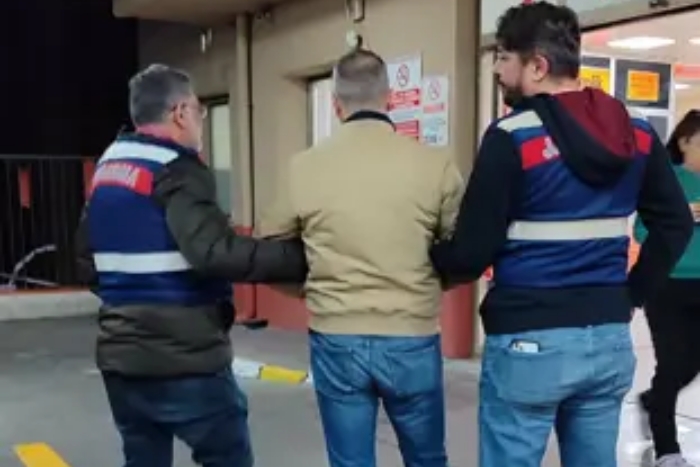 Yine sahur operasyonu: 7 ilde 14’ü eski askeri öğrenci 18 gözaltı