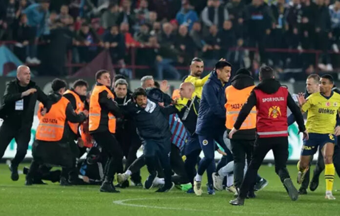 trabzonspor-fenerbahçe-maç-olay