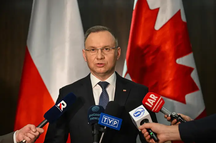 Polonya, NATO savunma harcamalarının yüzde 3’e çıkarılması için bastırıyor