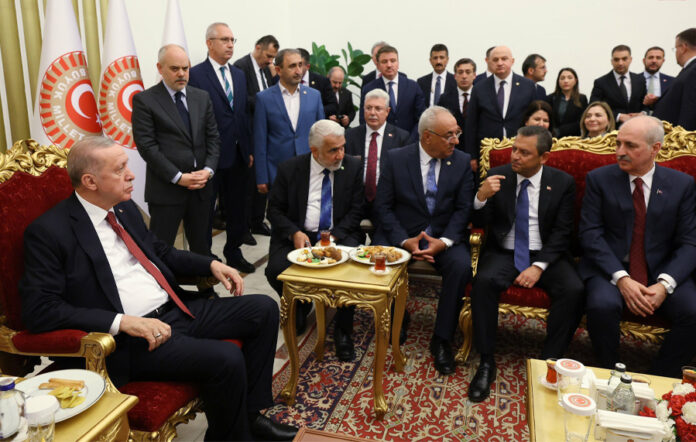 erdoğan-özgür-özel
