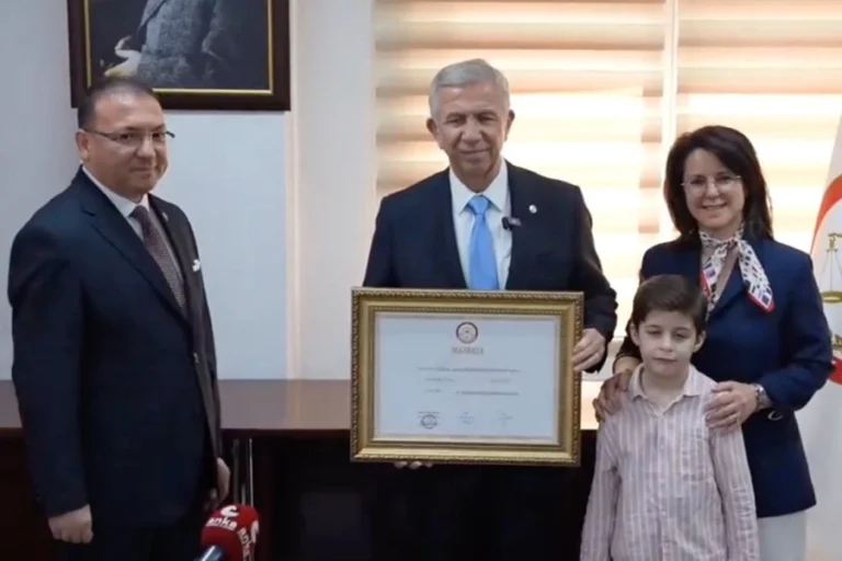 Mansur Yavaş: Bize engel olan belediye başkanlarının hiç biri artık belediye meclisinde değil!