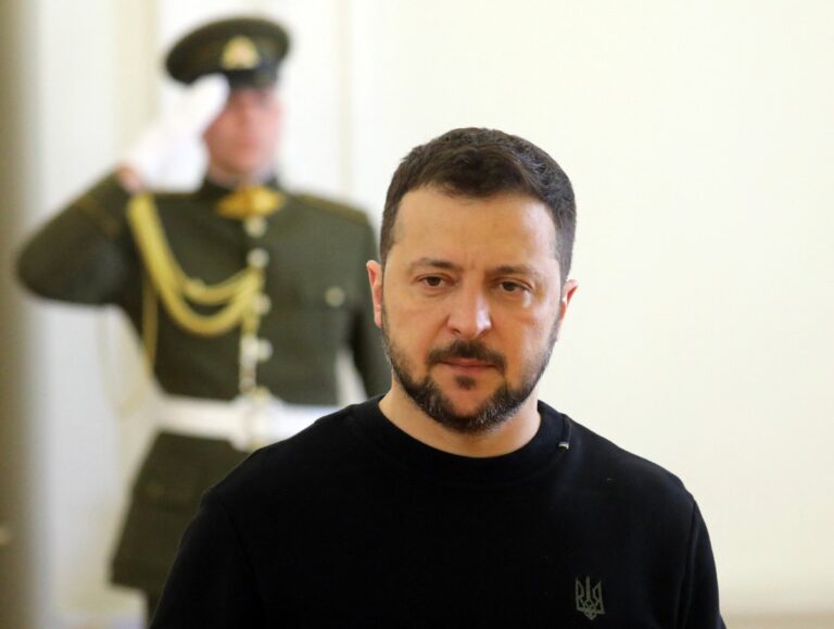 UKRAYNA | Zelenskiy’i öldürmeye yönelik komplo engellendi; Ukraynalı iki albay gözaltında