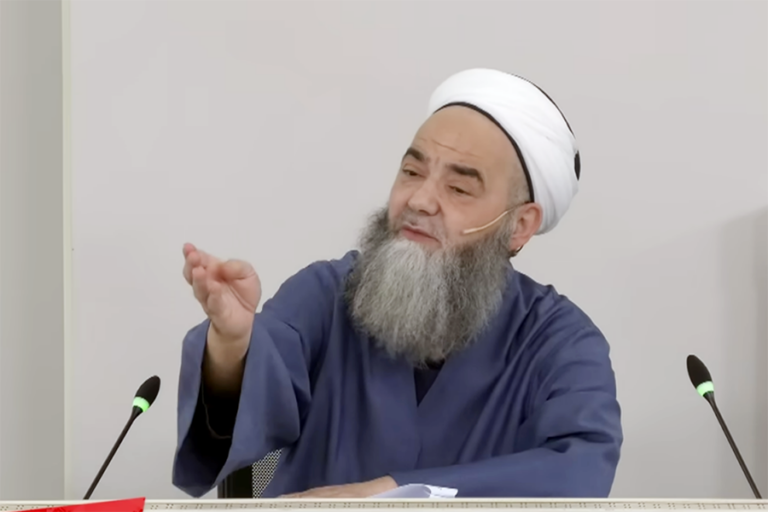 ‘Cübbeli Ahmet’ İsmailağa’yı hedef aldı: Hakkım haram olsun!