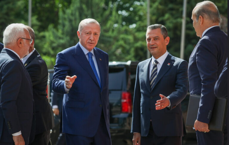 Özel’in ekonomik taleplerine Erdoğan’dan ‘olsa da versek’ cevabı