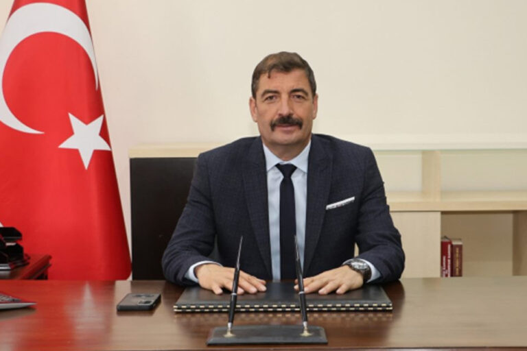 Darpla suçlanmıştı; CHP’li belediye başkanı Hikmet Dönmez tutuklandı
