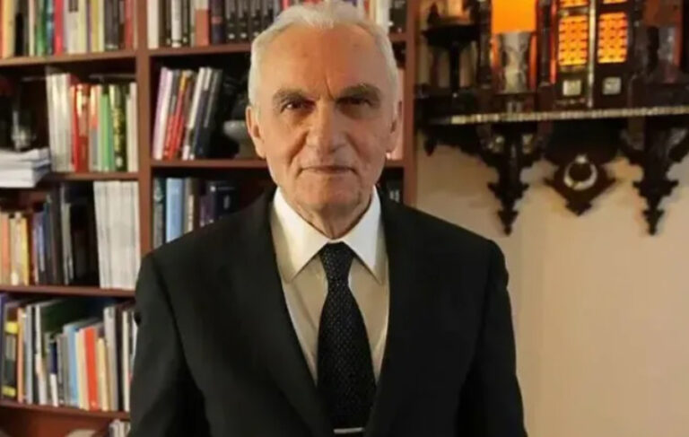 AKP’nin kurucularından Yaşar Yakış vefat etti
