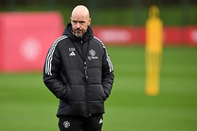 Manchester United, Erik ten Hag’ın kontratını 2 yıl uzattı
