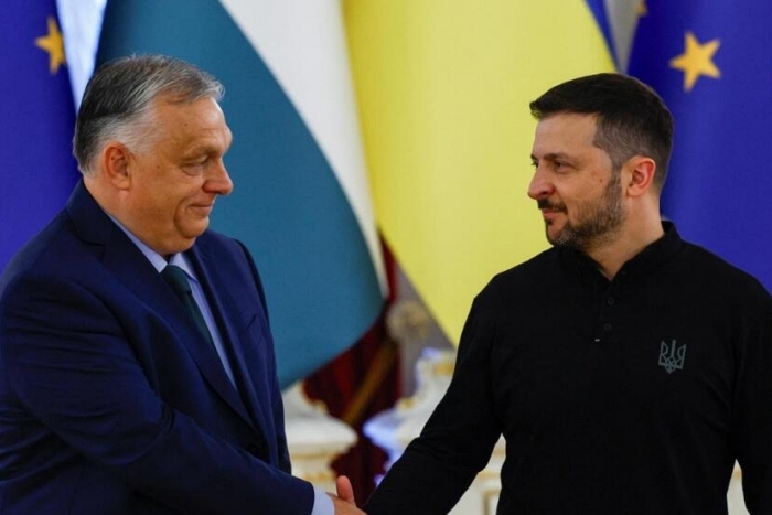 Eleştirilerin odağındaki Orban, Kiev’i ziyaret etti