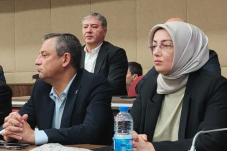 ‘Sinan Ateş’ davası başladı; Ayşe Ateş duruşma salonuna çelik yelekle geldi
