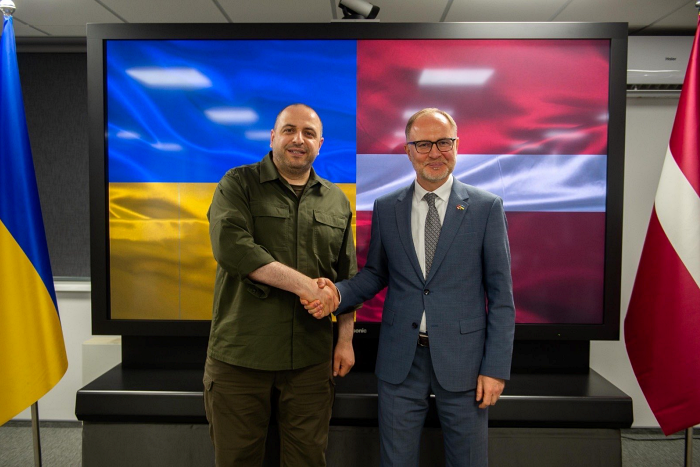 Kadınlara zorunlu askerlik gündemde