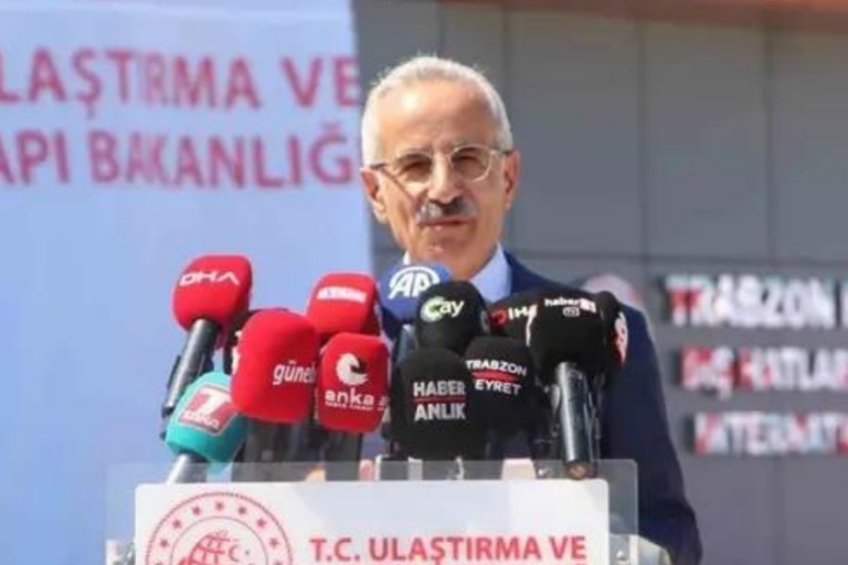 Bakan Uraloğlu’ndan ‘Discord’ açıklaması: “Twitch de benzer bir durumla karşı karşıya kalabilir”