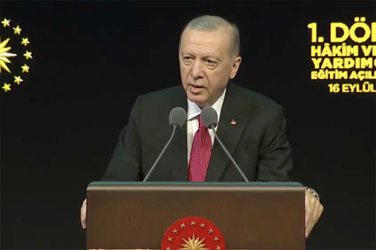 Erdoğan, Narin cinayeti hakkında konuştu; yine sosyal medyayı hedef aldı