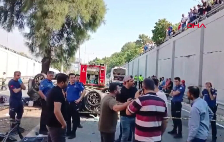 Hasta ziyaretine giderken otomobille bariyerden uçtular: 3 ölü, 2 yaralı