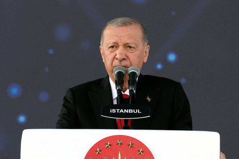 Erdoğan: “Vaat edilmiş topraklar hayalini kuranlar bizden rahatsız oluyor”