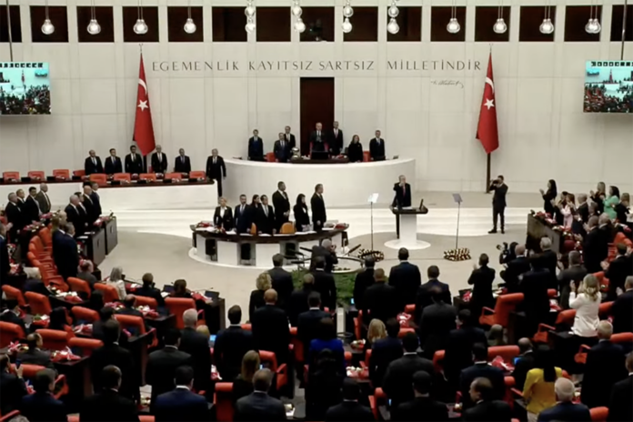 chp-erdogan-ayakta