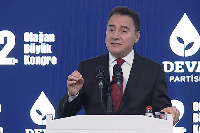 Ali Babacan: “İktidar ile ana muhalefeti kol kola görürsek şaşırmayalım”