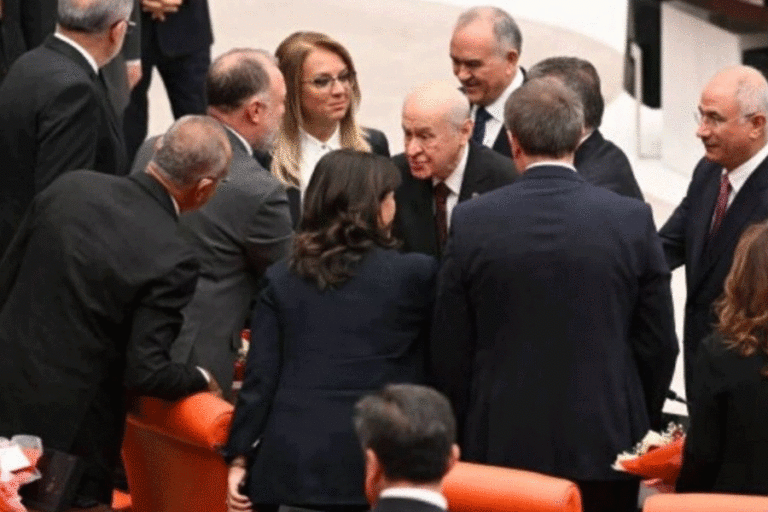 Bakırhan: ”DEM Parti’nin silah bıraktırma kudreti yok; Bahçeli’ye katılıyorum, doğru adres Öcalan’dır”