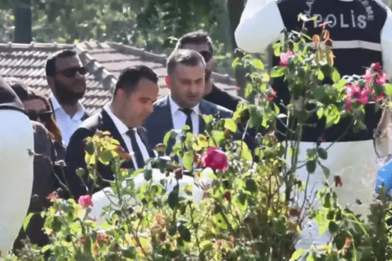 Cem Garipoğlu’nun mezarı açıldı: Cesedi, Adli Tıp Kurumu’na götürüldü