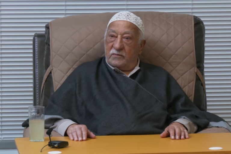 Fethullah Gülen, mağdurlar için yapılan yardım çağrılarına katkıda bulundu: “Bu da hizmet etsin!”