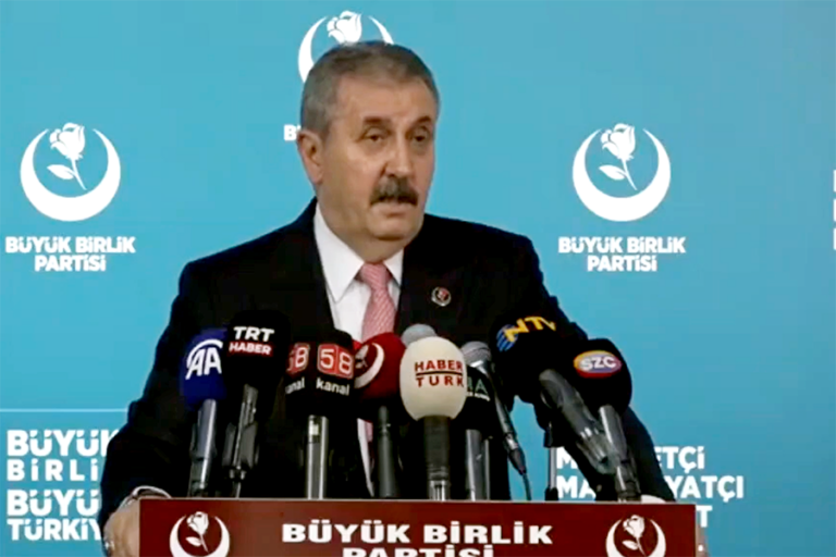 Mustafa Destici’den Ahmet Türk’e hakaret: “Ne Kürdistan’ı lan!”