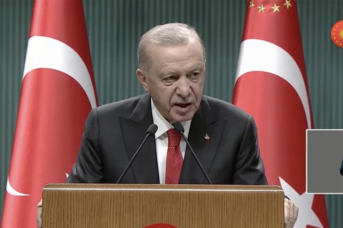 tayyip-erdogan-1410-10
