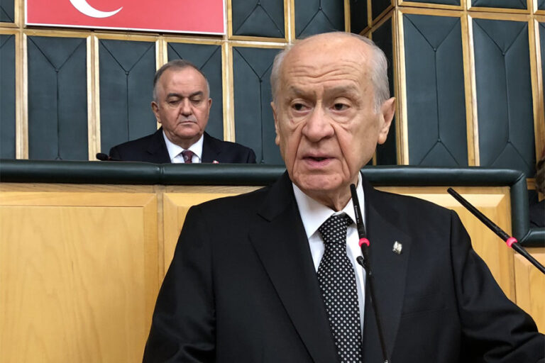 Bahçeli’den Esad’a çağrı: ”Tel Rıfat temizlendi, sıra Münbiç’te”