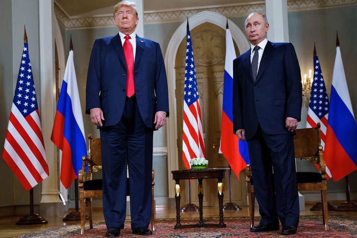 Donald Trump, Vladimir Putin ile görüşeceğini açıkladı