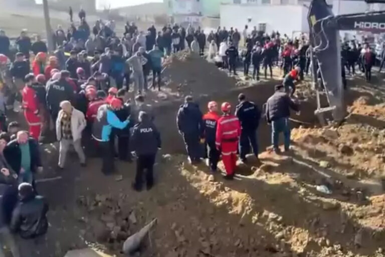 Ankara’da inşaatta göçük: 2 işçi hayatını kaybetti