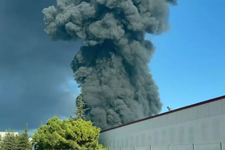 Kırklareli’de oyuncak fabrikasında yangın