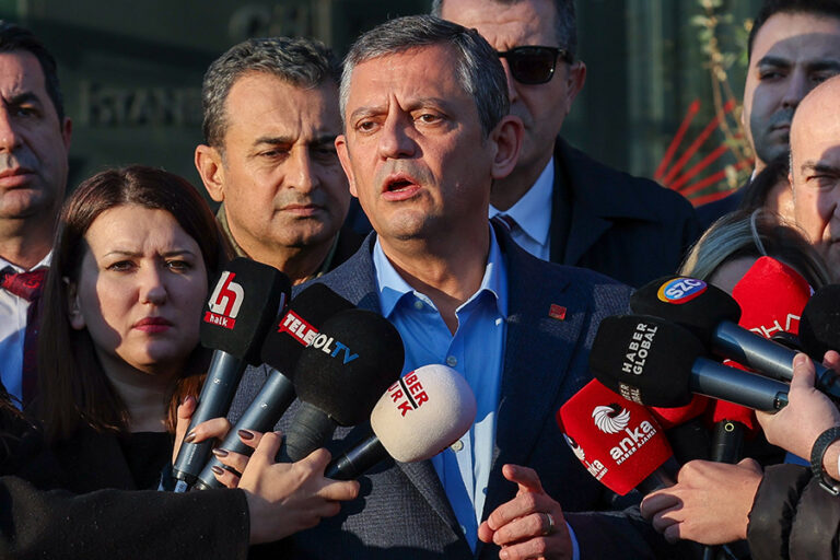 Özgür Özel’den Erdoğan’a: “Bu düpedüz savaş ilanıdır; görüyor ve kabul ediyoruz”