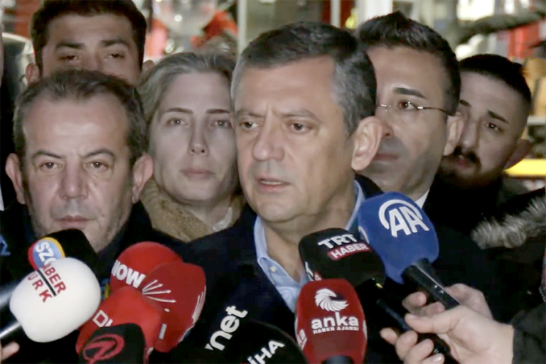 Özgür Özel’den ‘Enginyurt’ tepkisi: “İstanbul’daki seyyar giyotine sesleniyorum…”