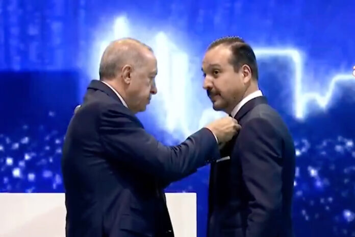 tayyip-kursat