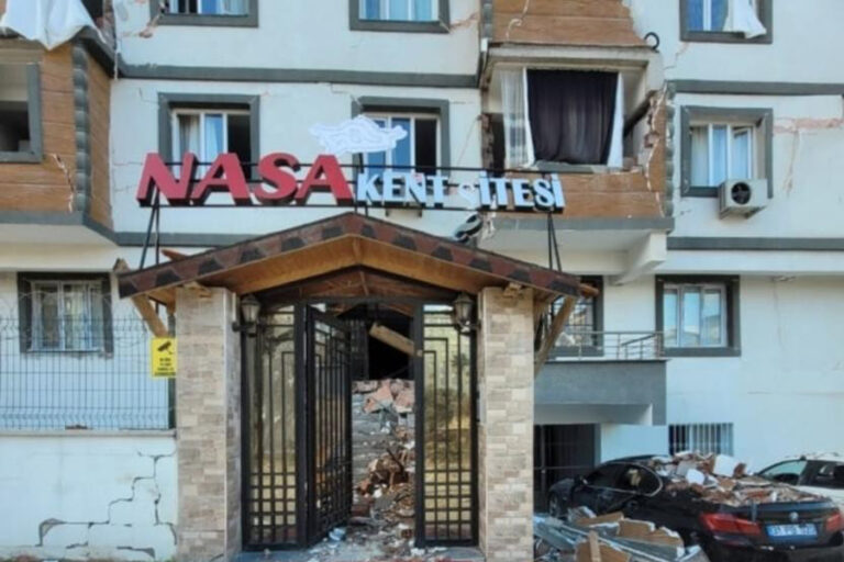 Kiracı depremzede davayı kazandı: Müteahhit, 243 bin lira eşya tazminatı ödeyecek