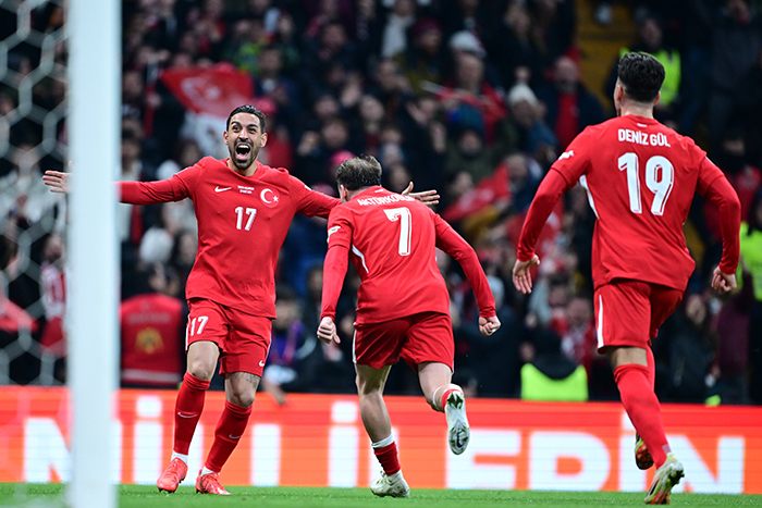 A Milli Takım, ilk maçta tur kapısını araladı: 3-1