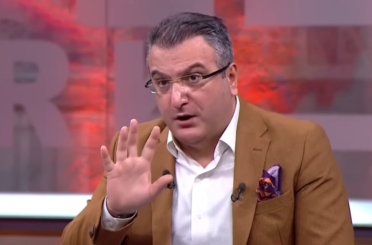 Yandaş yazardan ‘Erdoğan sonrası’na hazırlık yapan AKP’lilere tehdit: ”Erdoğan kendisine ihanet edenleri tasfiye eder”