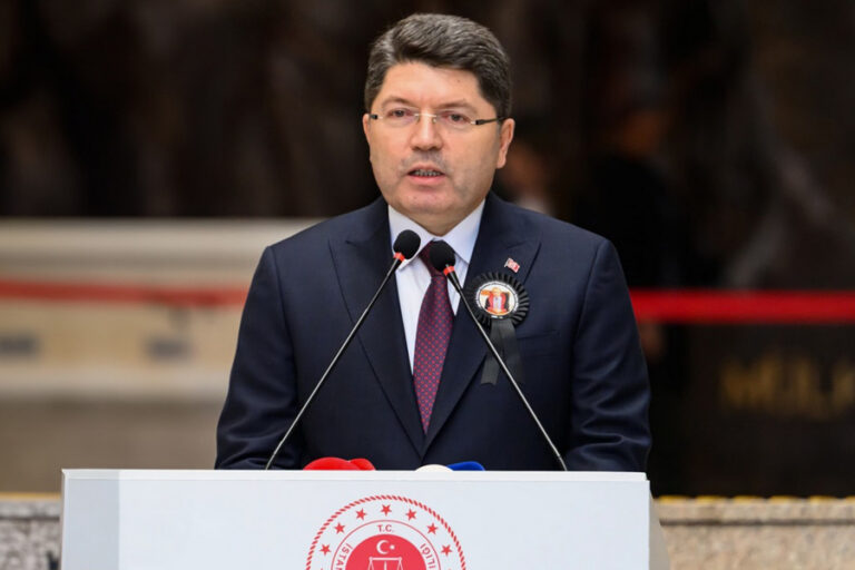 Yılmaz Tunç açıkladı; tahliyesi yaklaşan hükümlülere ‘danışmanlık’ hizmeti