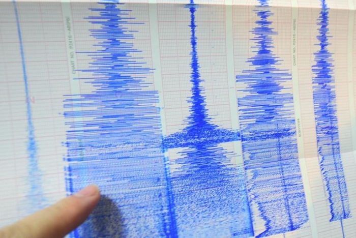 Arjantin ve Şili’de 7.4 şiddetinde deprem, tsunami uyarısı geldi