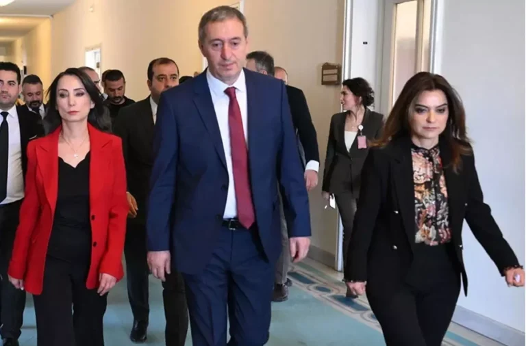 DEM Parti’nin siyasi parti temasları başlıyor; ilk duraklar Saadet ve DEVA