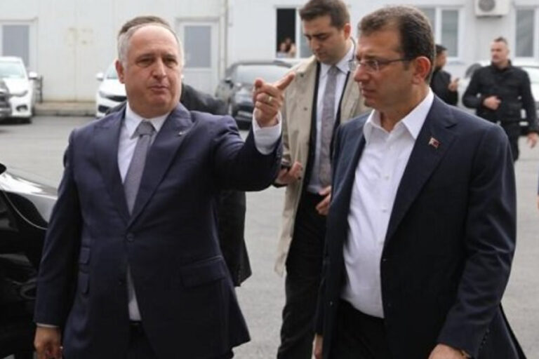 İBB soruşturmasında skandal: Gizli tanığın verdiği bilgi operasyondan önce Facebook’tan mesaj olarak atılmış