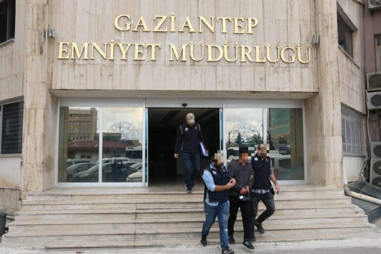 Gaziantep Emniyet’te gözaltına alınan öğrenci sayısı 320 oldu