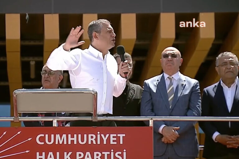 Özel’den PKK’nın ‘fesih kongresi’ kararı sonrası ilk açıklama: ”Terörsüz Türkiye’ye ‘evet’ diyoruz”