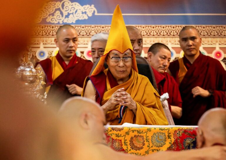 90 yaşına girecek olan Dalai Lama’dan kurumun geleceğine dair önemli mesaj