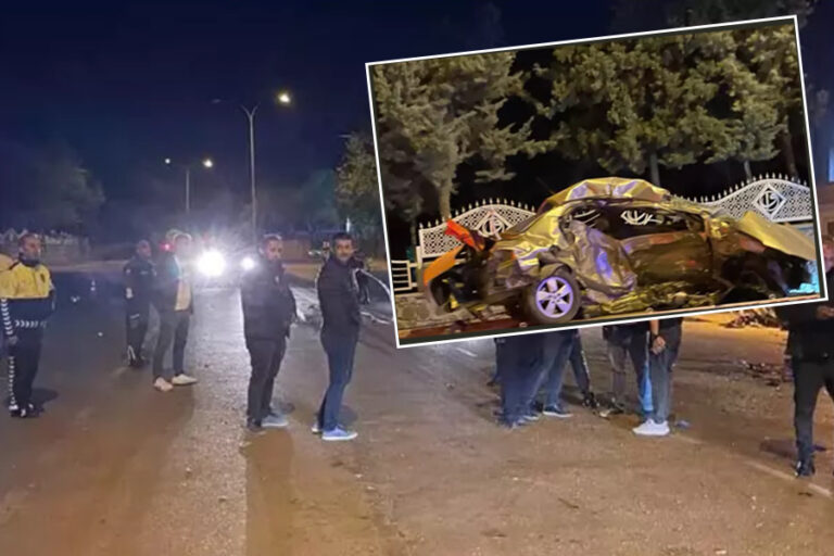 Gaziantep’te hafif ticari araç ile otomobil çarpıştı: 5 ölü, 2 yaralı