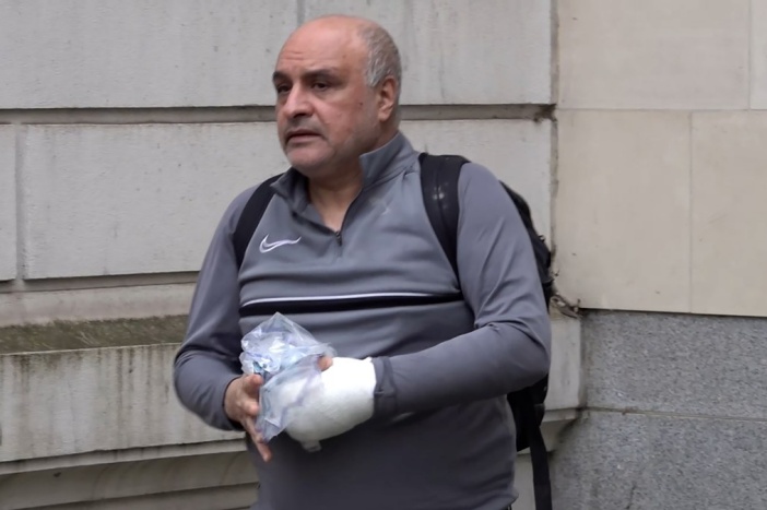 İNGİLTERE | Halka açık alanda Kuran yakan adam suçlu bulundu