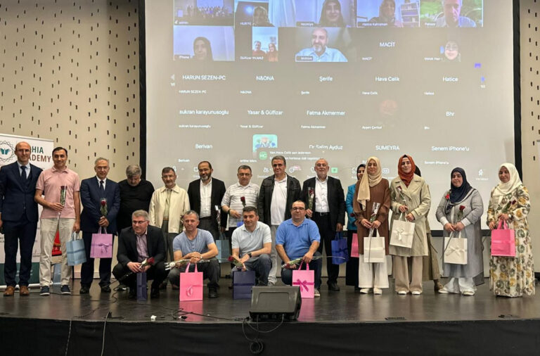 50 ülkeden öğrencisi var; Sophia Academy’de mezuniyet sevinci