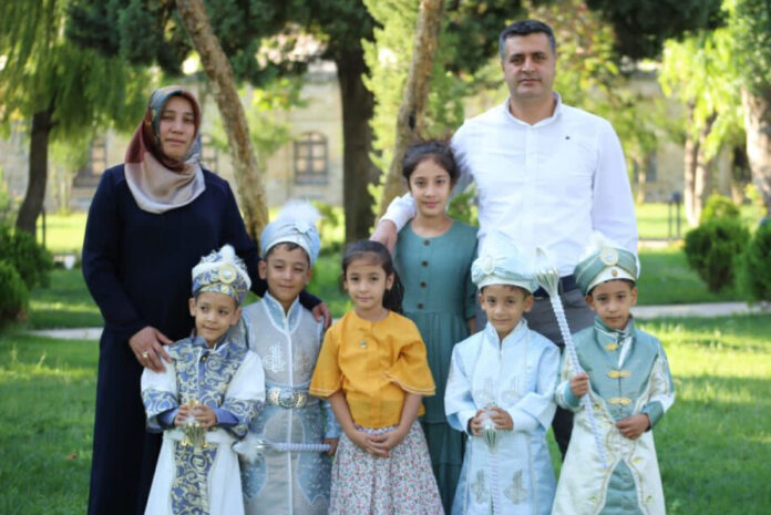 Yargıtay, beşizlerin anne-babasının mahkumiyet kararını bozdu