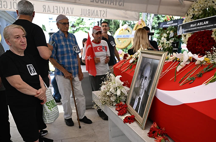 Altan Öymen son yolculuğuna uğurlandı