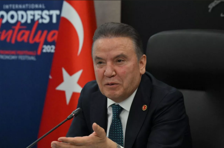İki ayrı suçlama var; savcılık ifadesinde Muhittin Böcek’e ‘ev’ sorusu