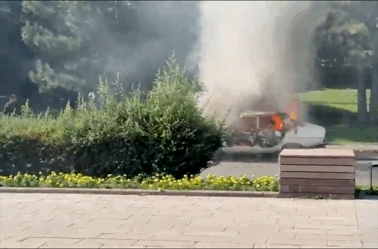 ‘Beyaz Toros’unu yakmıştı, bakanlıktan açıklama geldi; ÖTV’yi protesto etmiş!